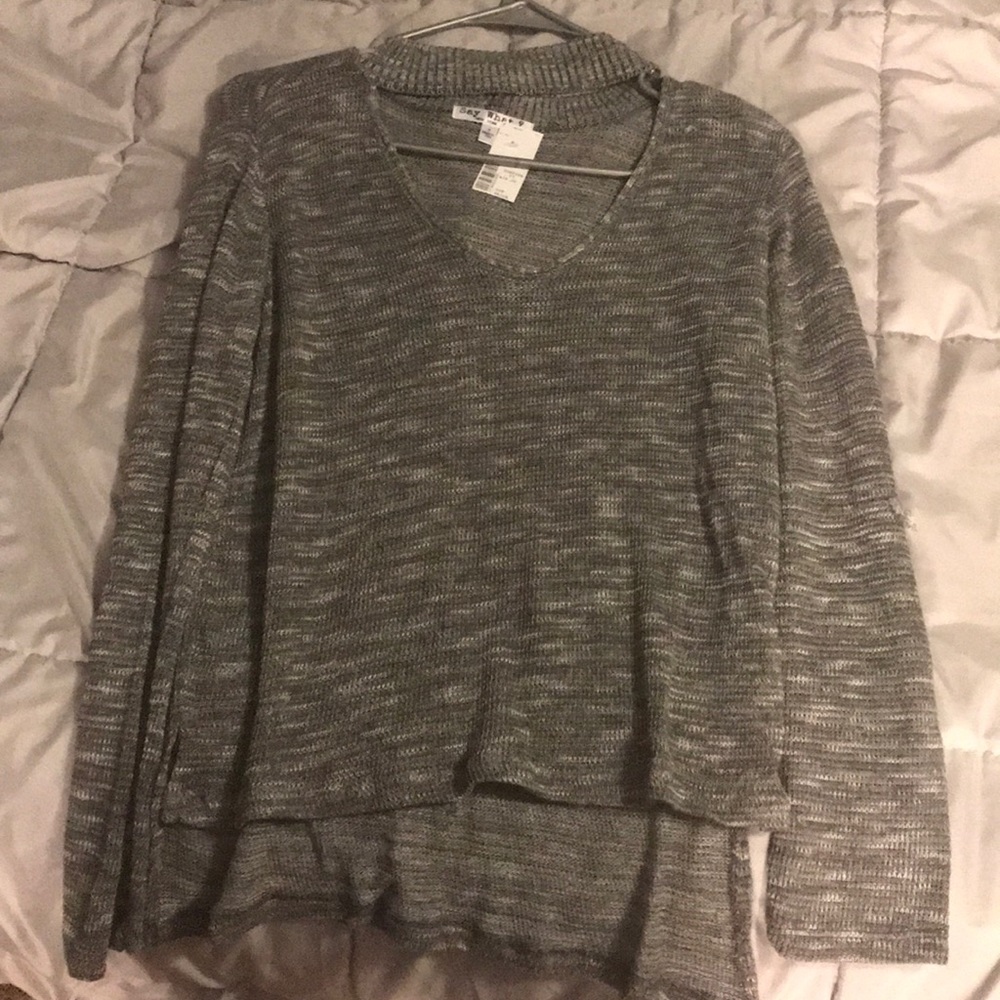 Grey shirt